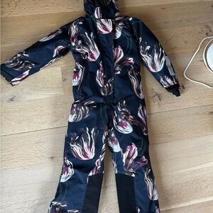 Molo Black Snowsuit with Floral Accents SZ 122  6\7